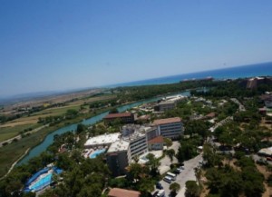 hotels side