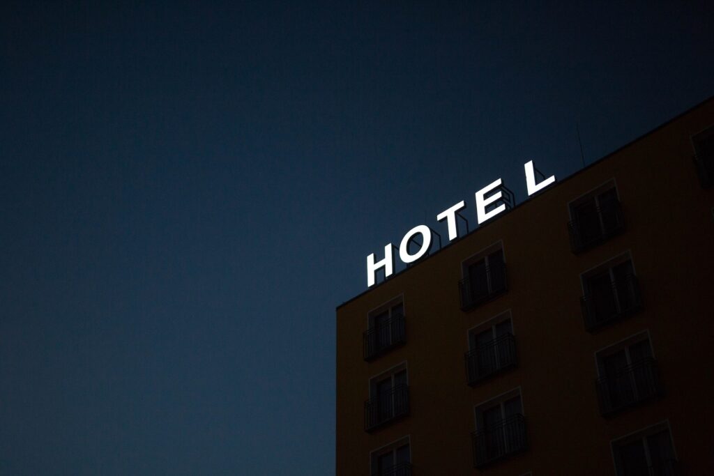 hotelchecker